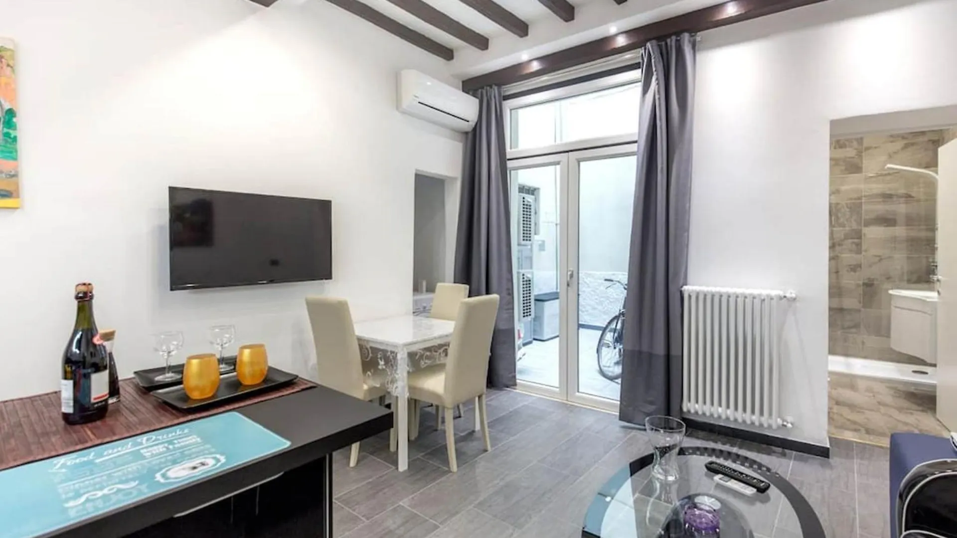 Gauguin Modern House Apartment Florence 0*,
