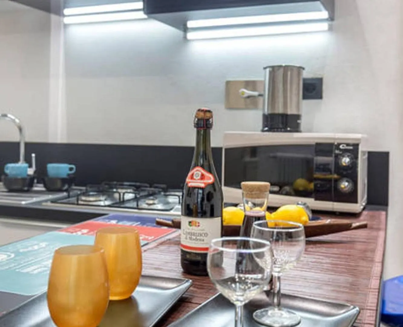 Gauguin Modern House Apartment Florence Italy