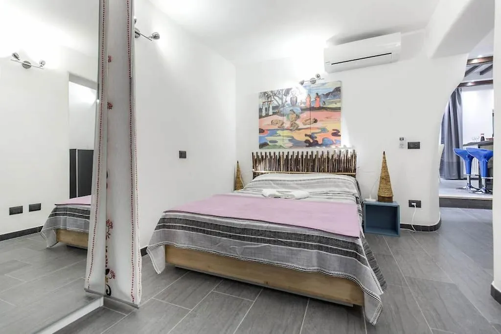 Gauguin Modern House Apartment Florence