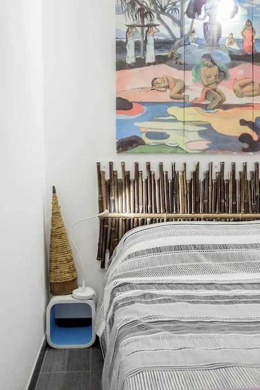 Gauguin Modern House Apartment Florence